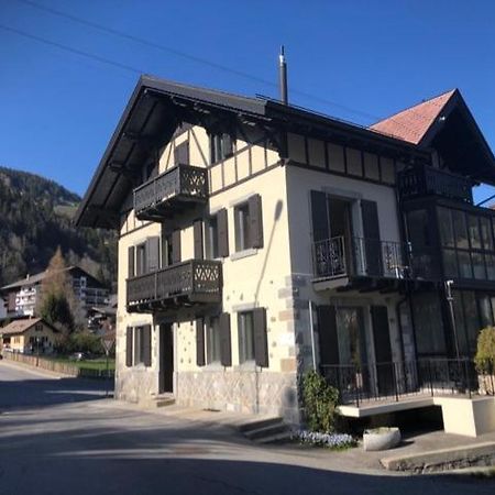 L'Eglantine Apartment Champery Luaran gambar
